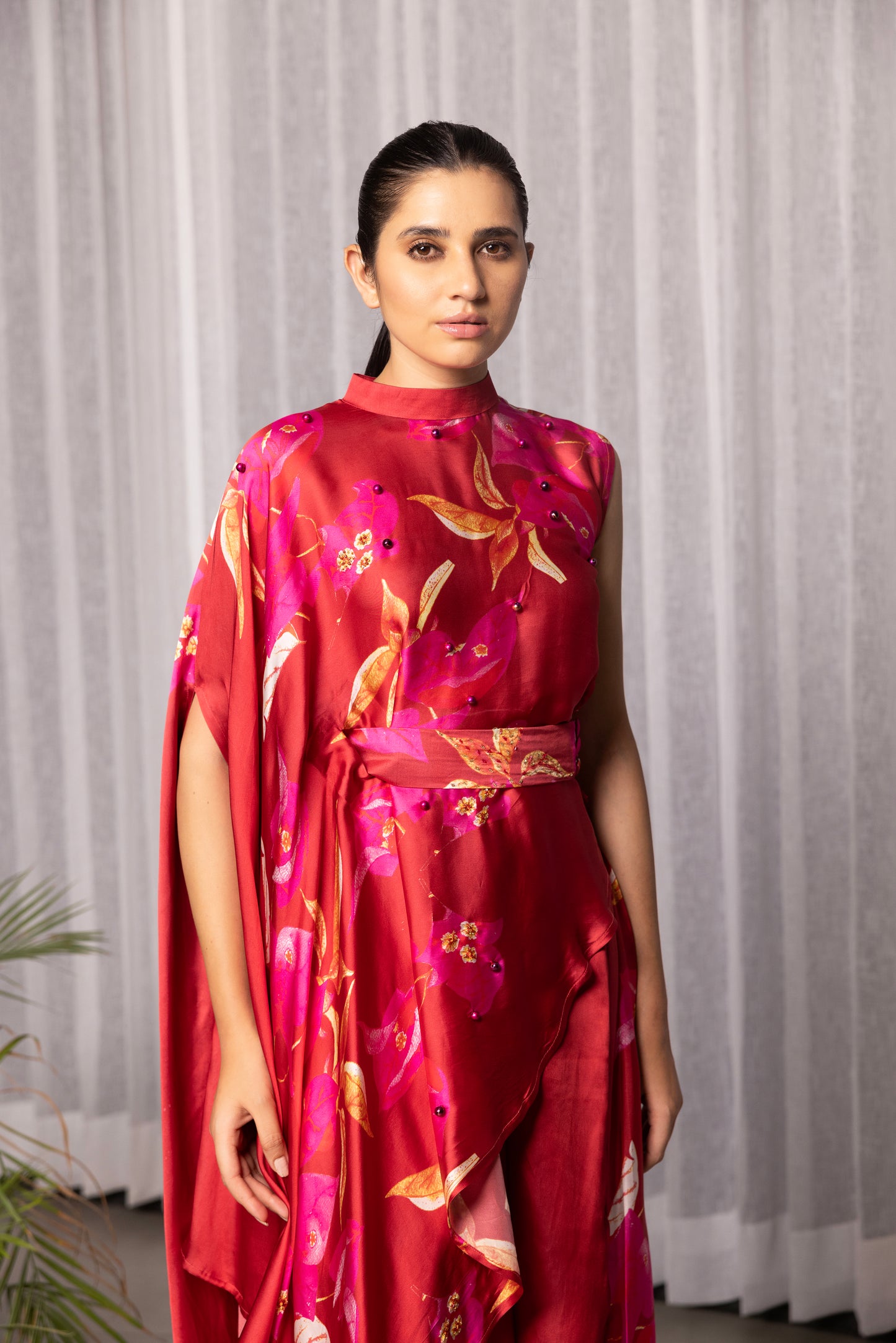 La bougainvillea asymmetric top set