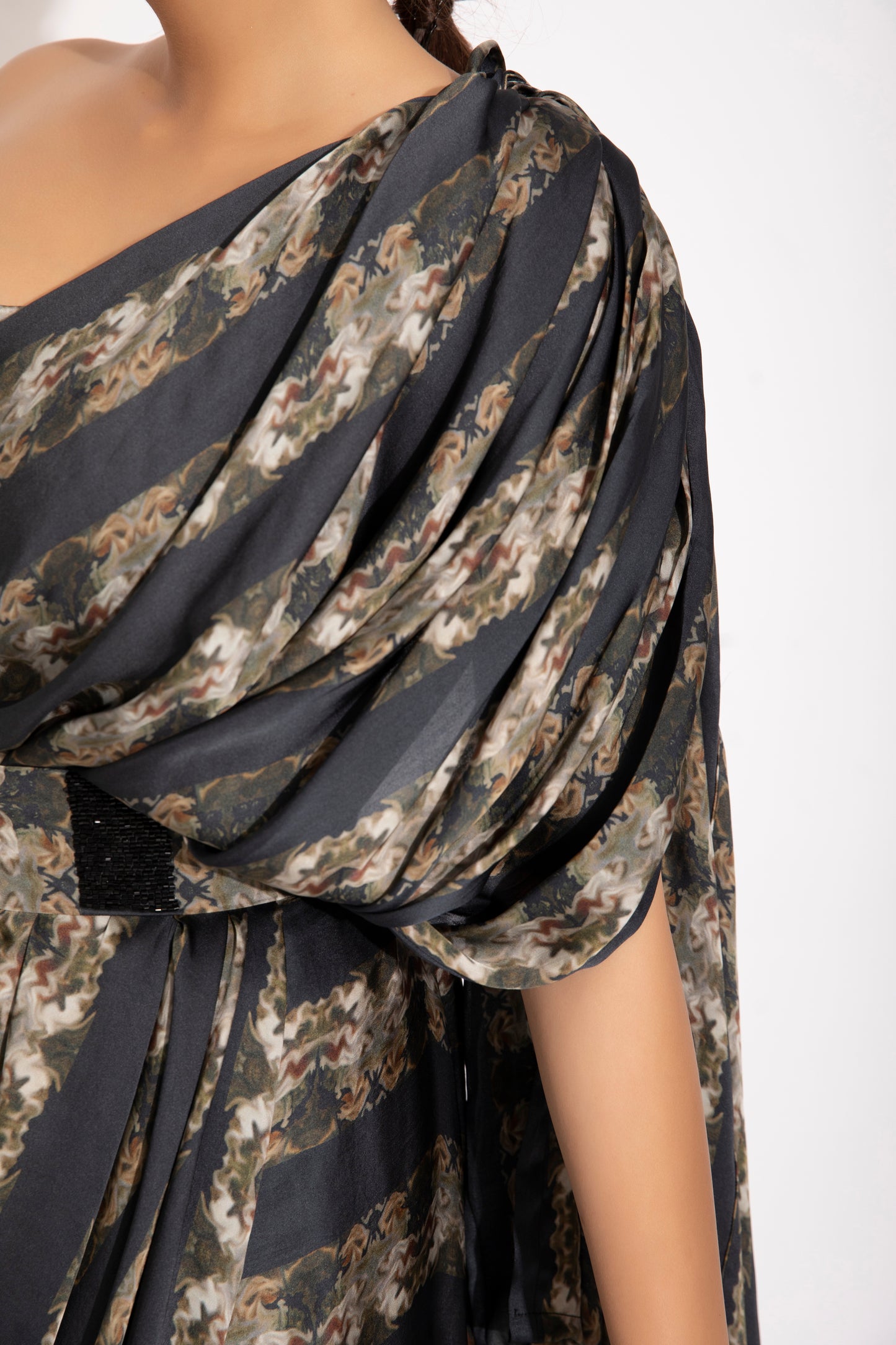 Slit Sari
