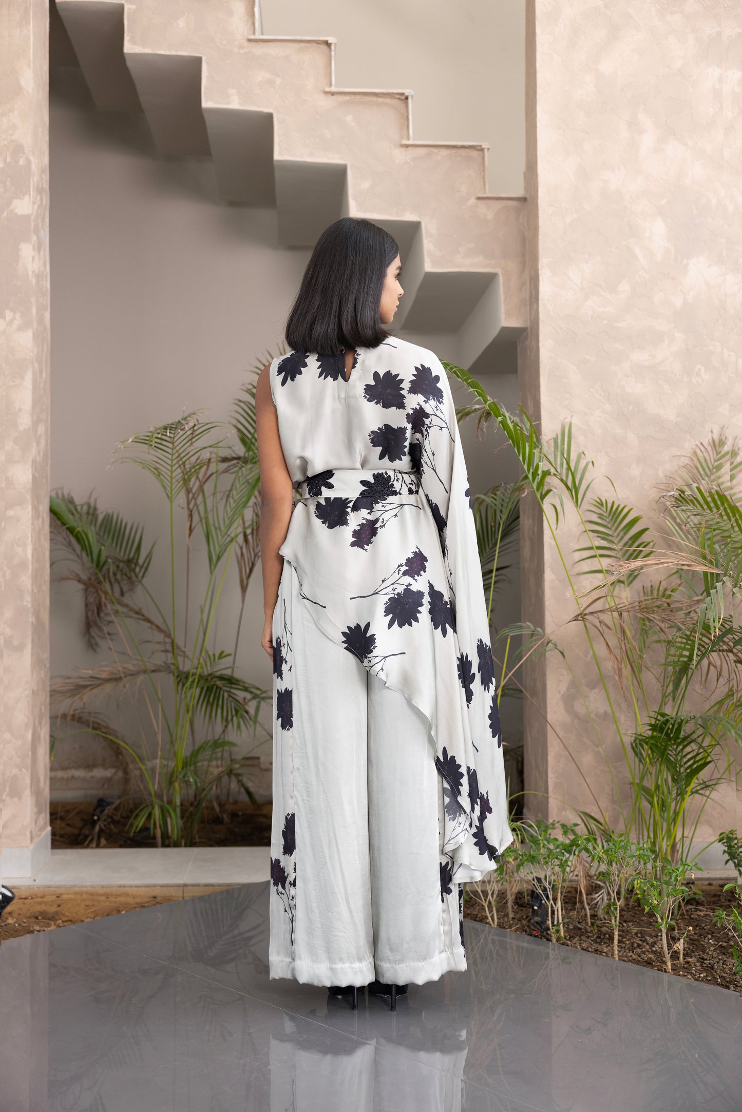 Viola asymmetric top set