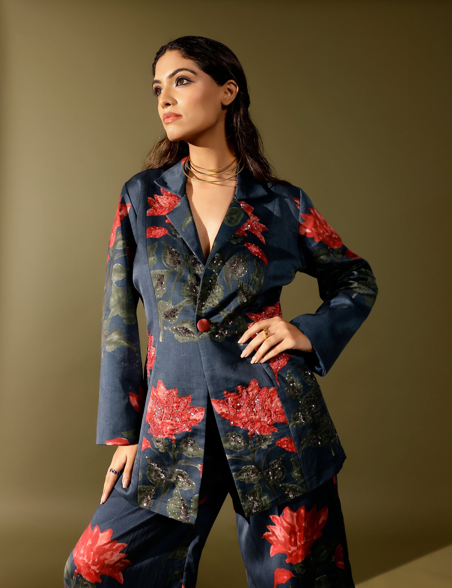 Neelam Pant suit