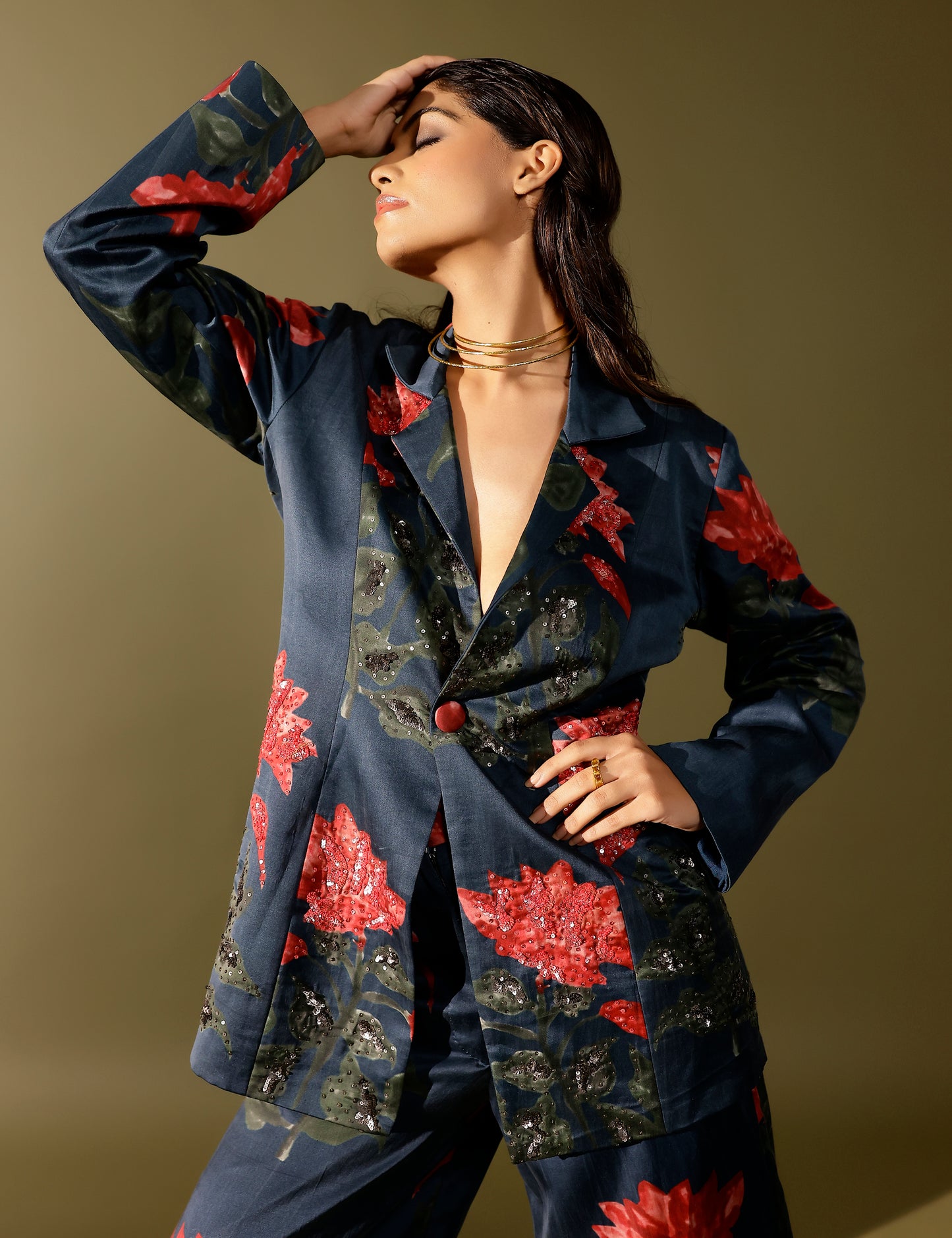 Neelam Pant suit