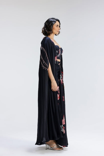Kiara skirt with bustier and a shrug