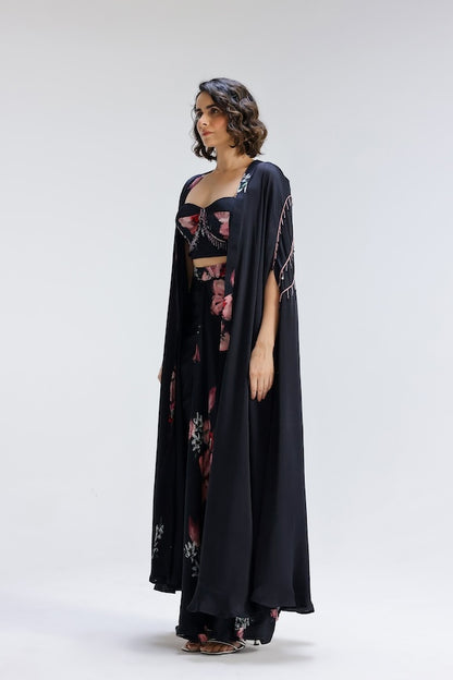 Kiara skirt with bustier and a shrug