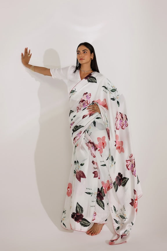 Agnes saree
