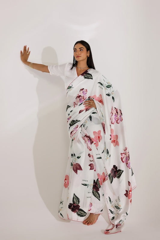 Agnes saree