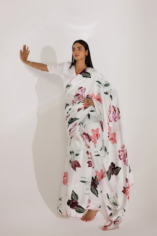 Agnes saree