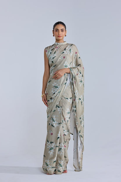 Jasmine Collar pallu sari