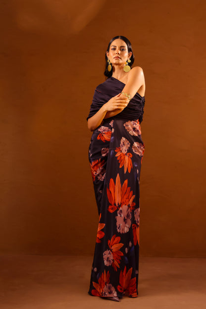 Clavo one-shoulder gown