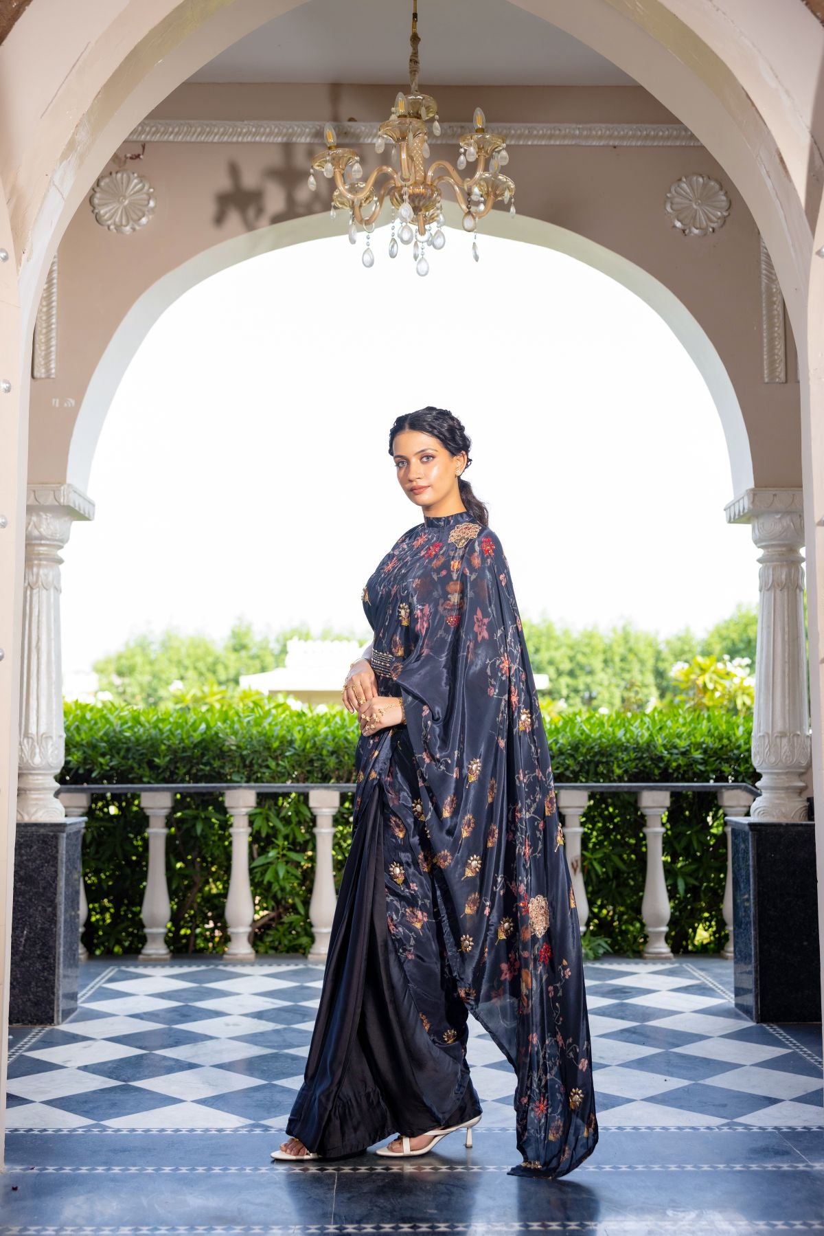 Noor collar pallu saree