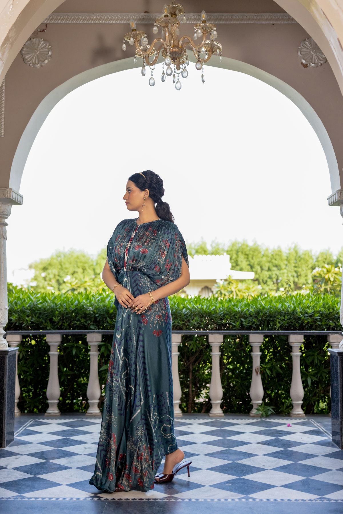 Rangrez kaftan gown