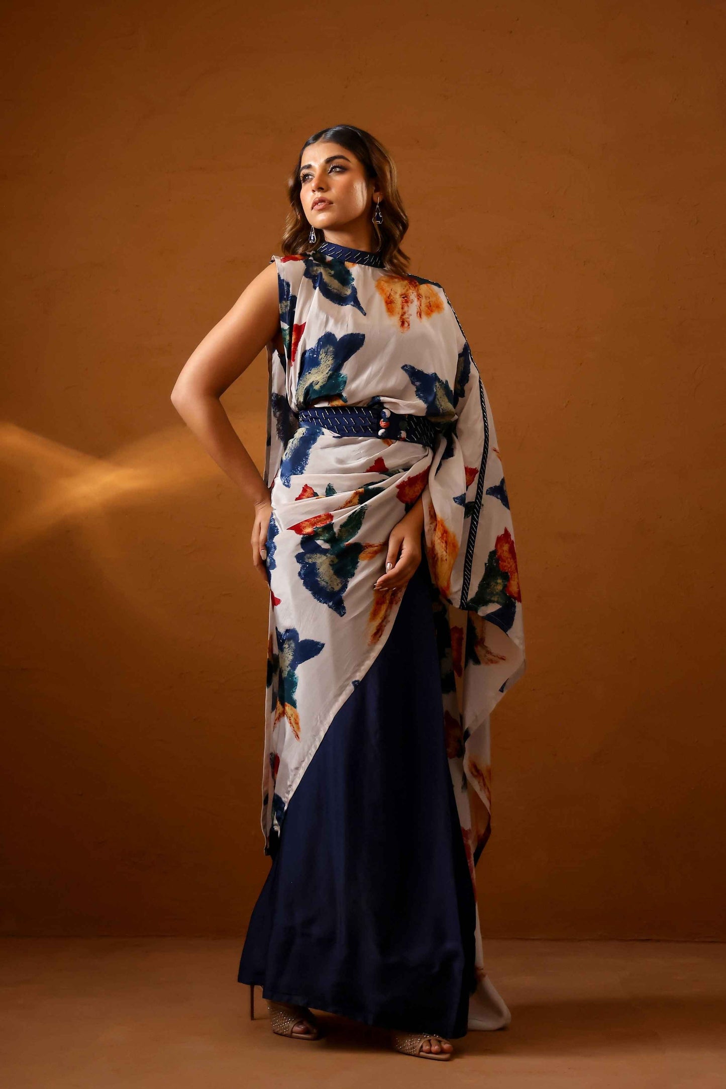 Pardesi collar pallu sari - Studio Surbhi