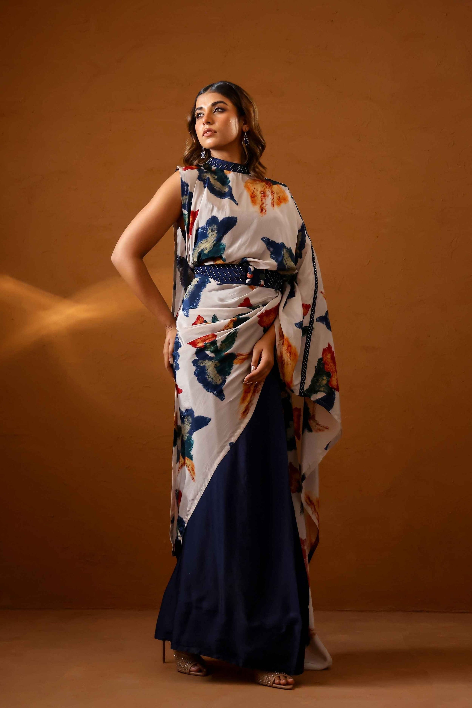 Pardesi collar pallu sari - Studio Surbhi