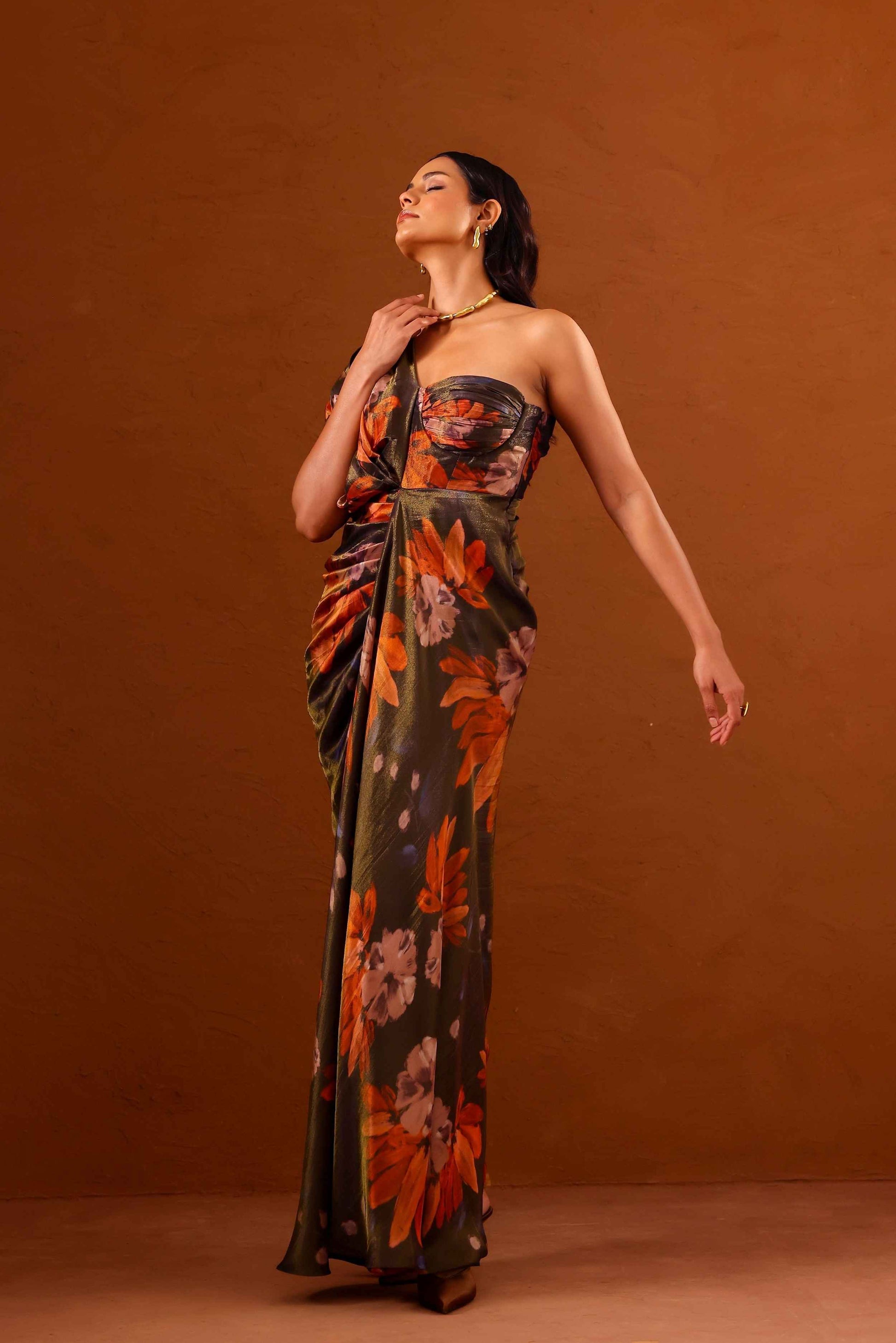 Clavo bustier gown - Studio Surbhi