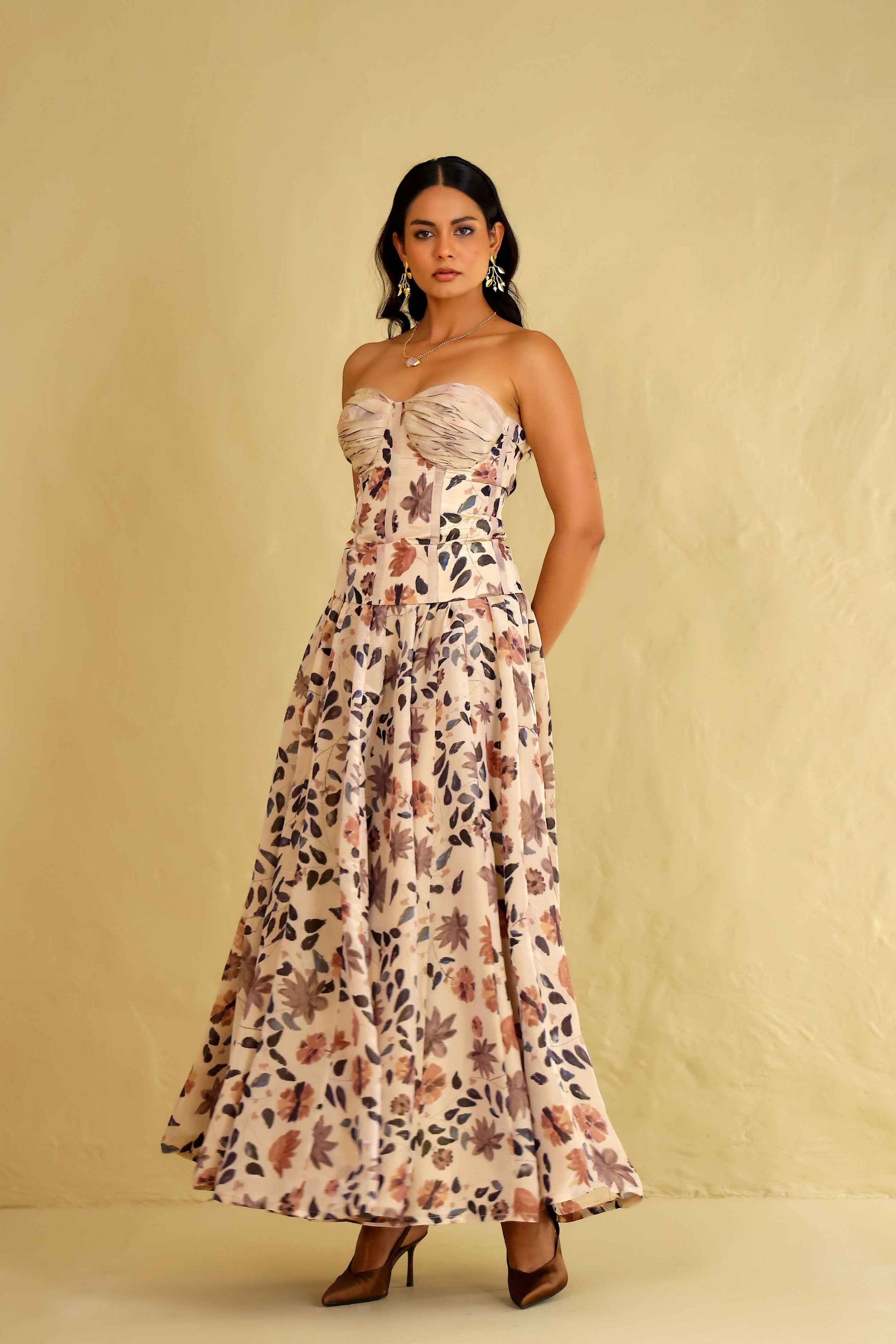 Cush corset with skirt - Studio Surbhi