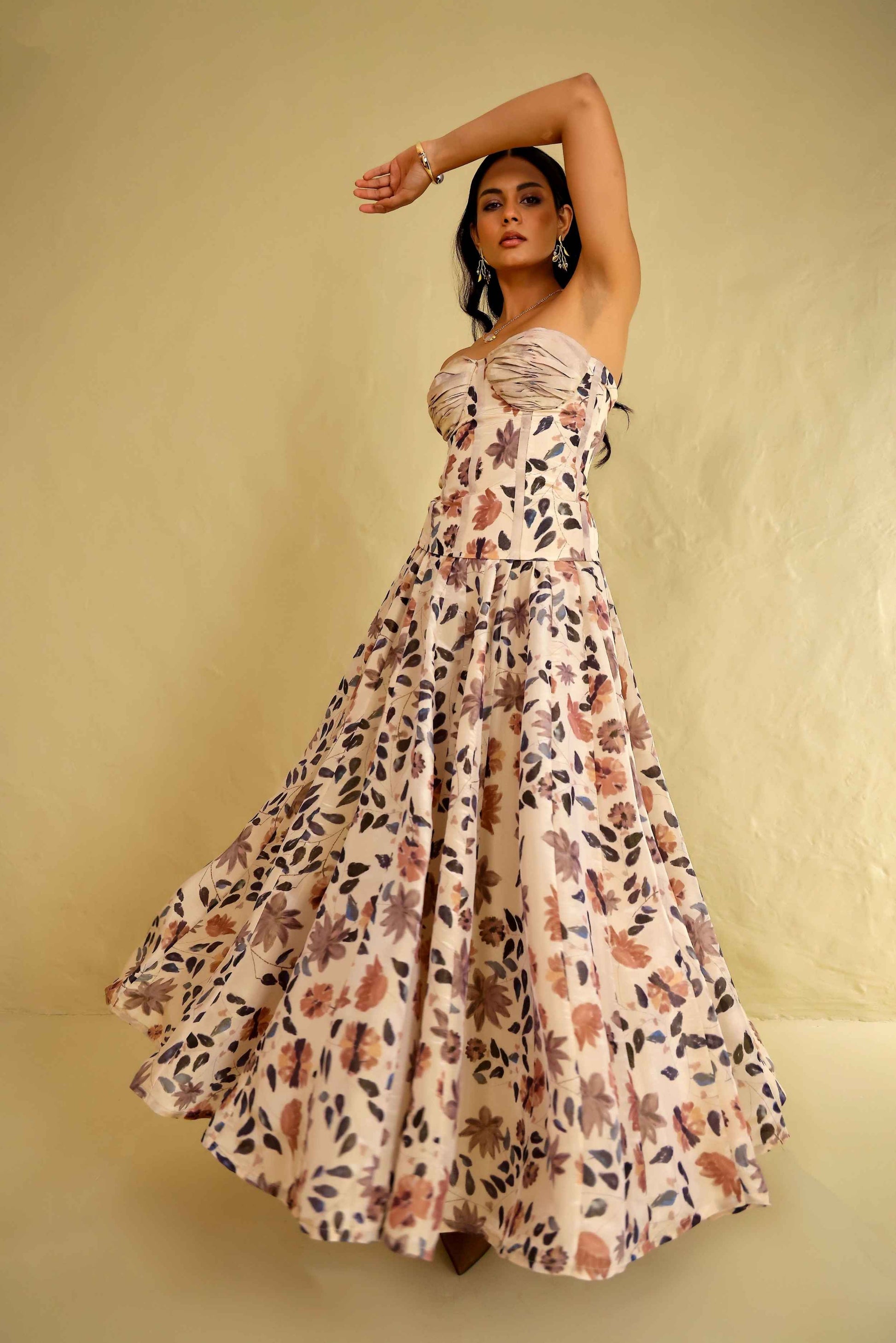 Cush corset with skirt - Studio Surbhi