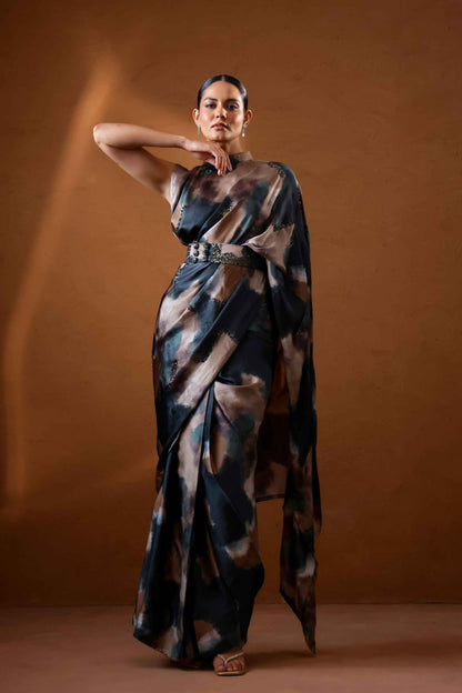 Priyamani in Patina collar pallu sari