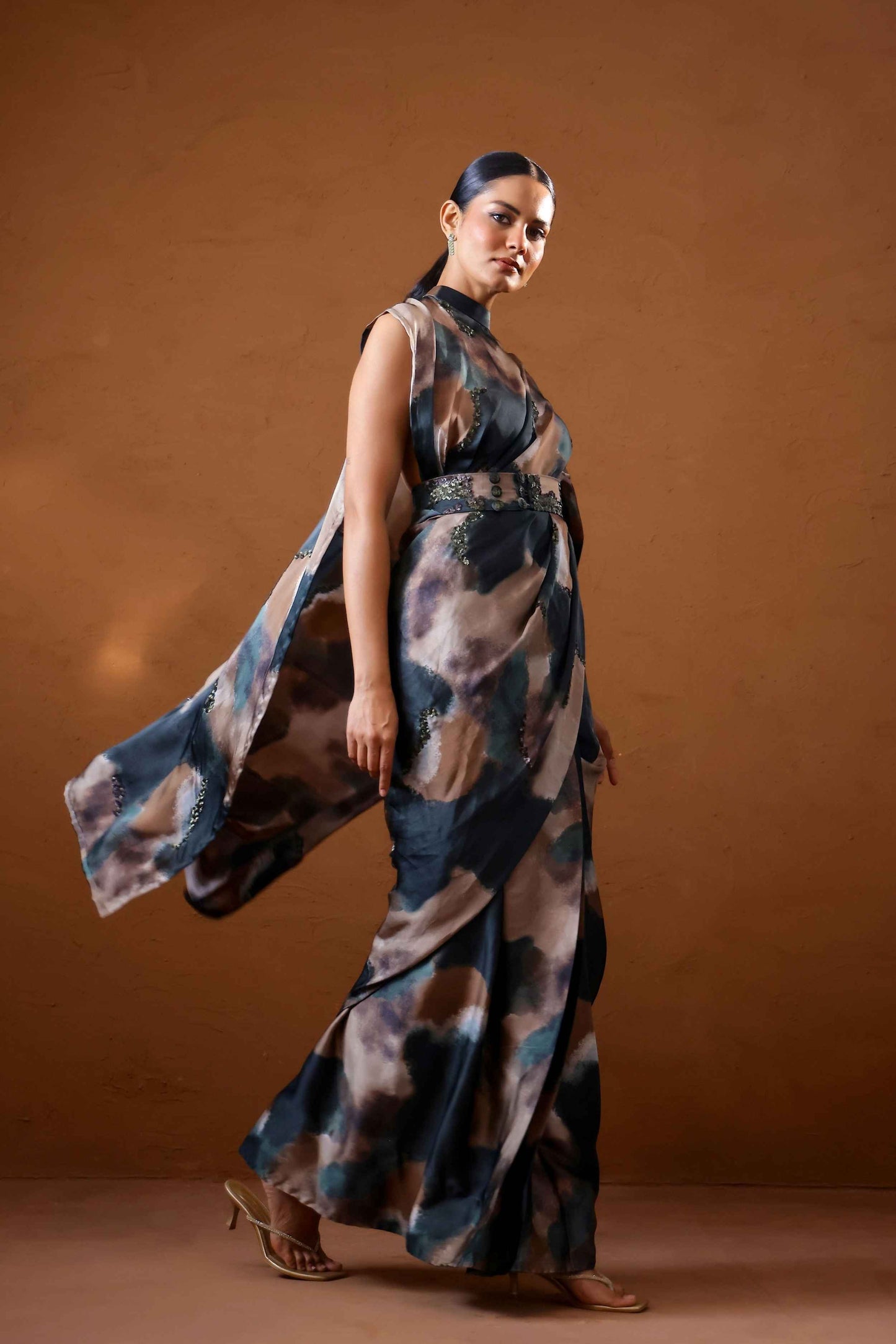 Priyamani in Patina collar pallu sari