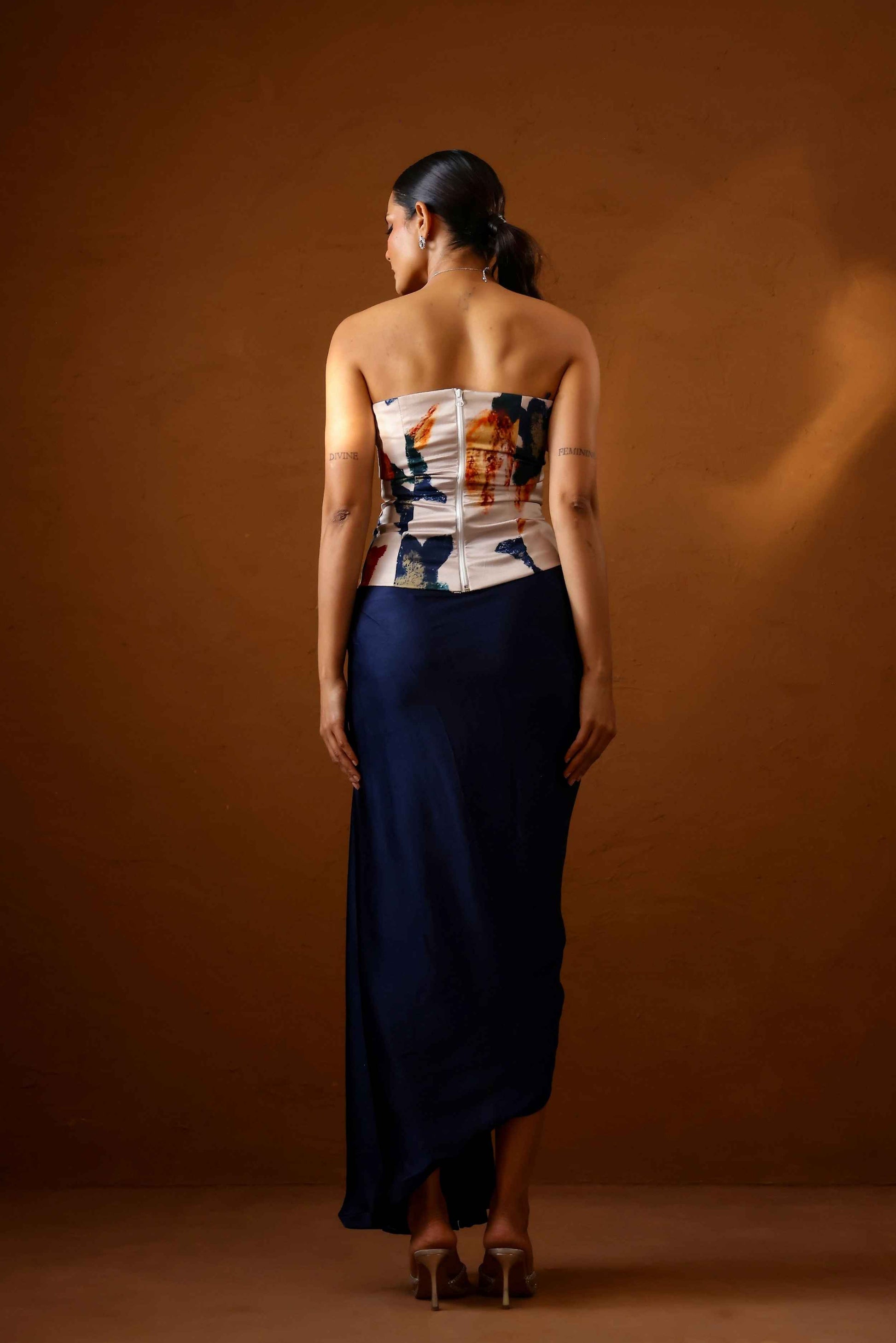 Pardesi Embroidered corset with draped skirt - Studio Surbhi