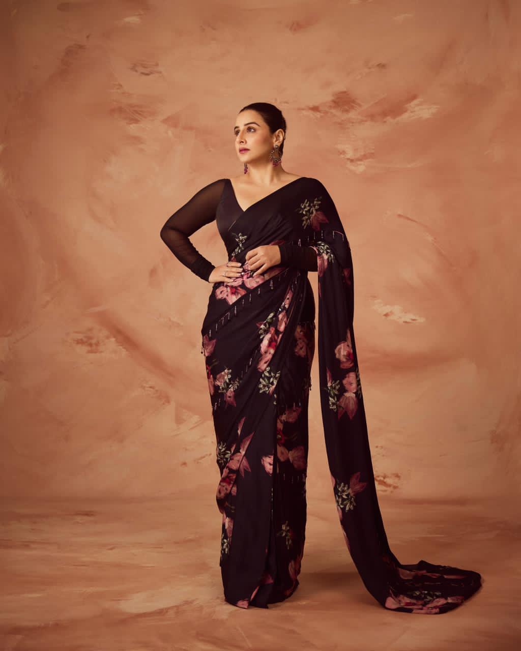 Vidya Balan in Kiara pre-stitched saree