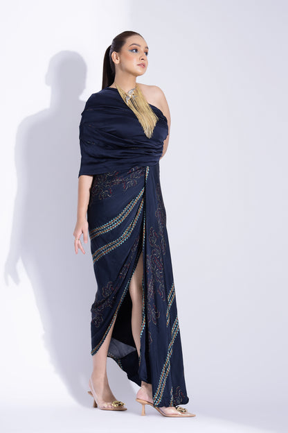 One shoulder gown