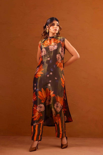 Clavo Kurta set - Studio Surbhi